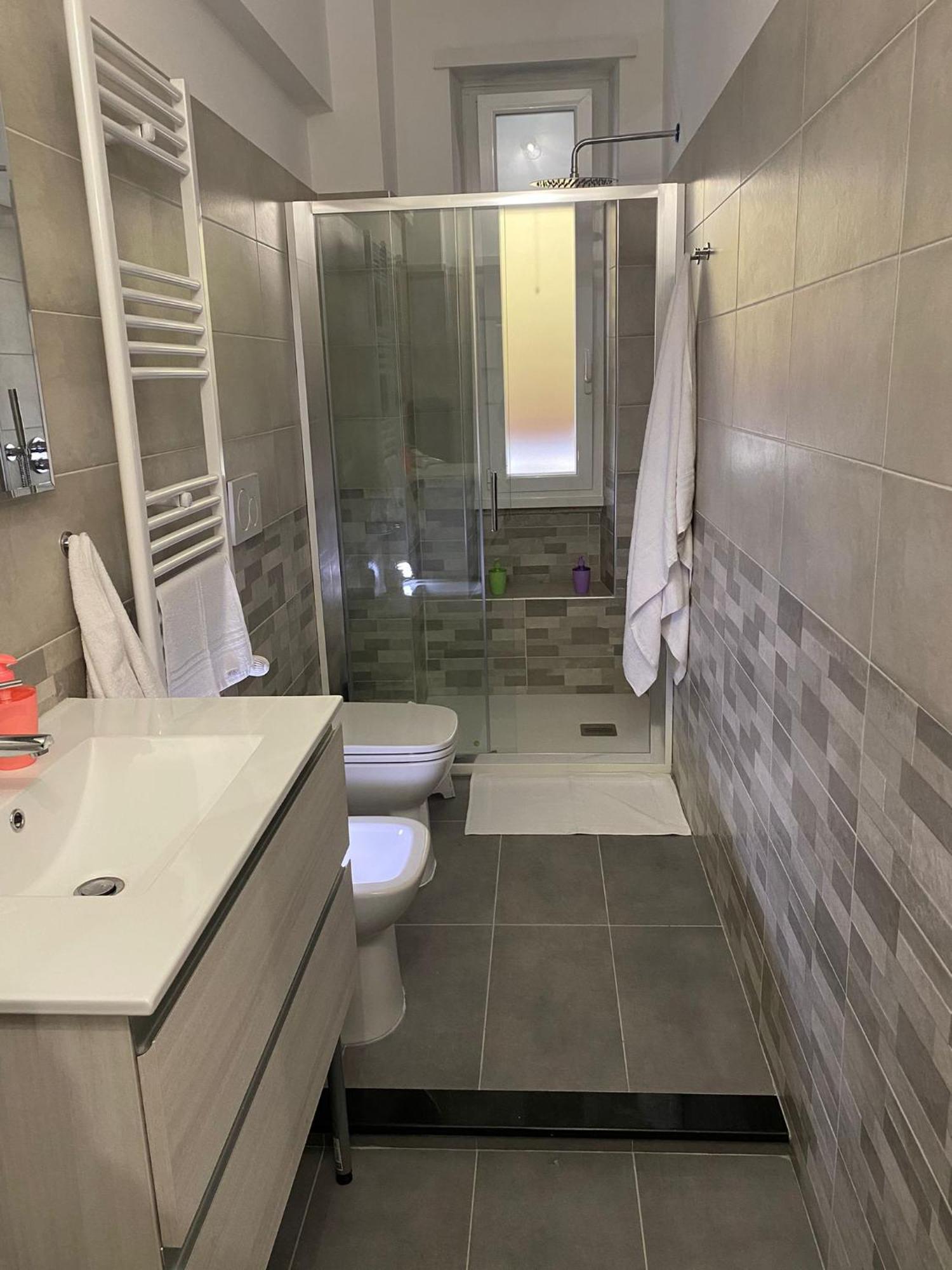 Apartment Lola Home, Ostiense Rom